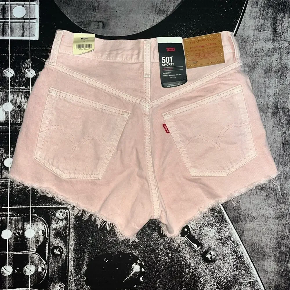 NWT Levi’s 501 Shorts